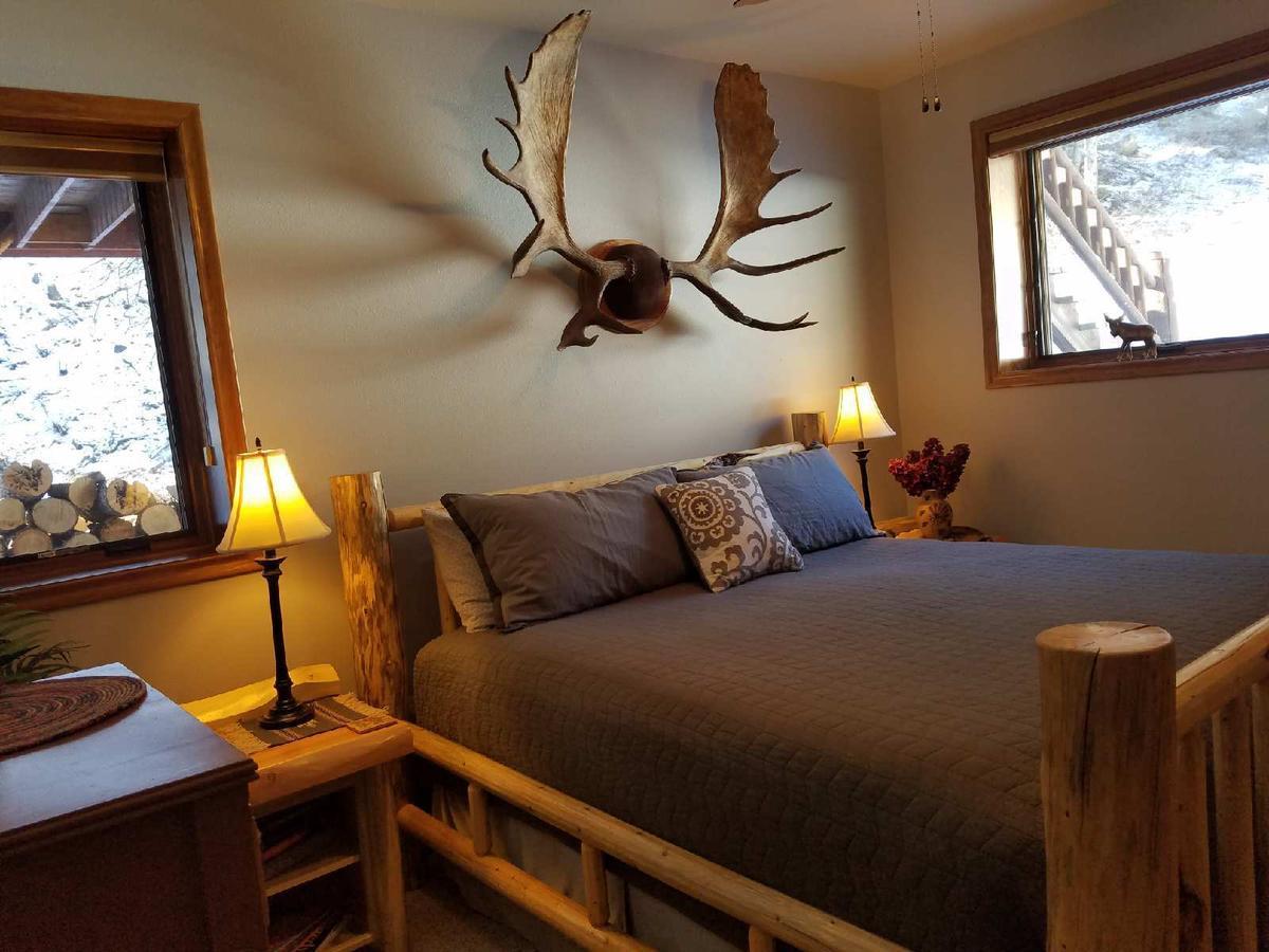 Two Bears Inn Bed & Breakfast Red Lodge Exteriér fotografie